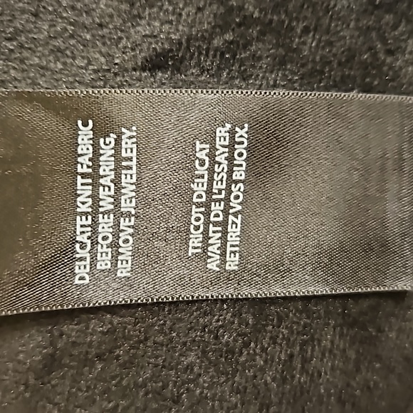 Buffalo by Favid Britton Sweater - Picture 7 of 14